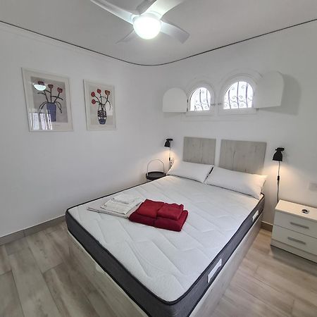 Bonito Apartamento En เดเนีย ภายนอก รูปภาพ