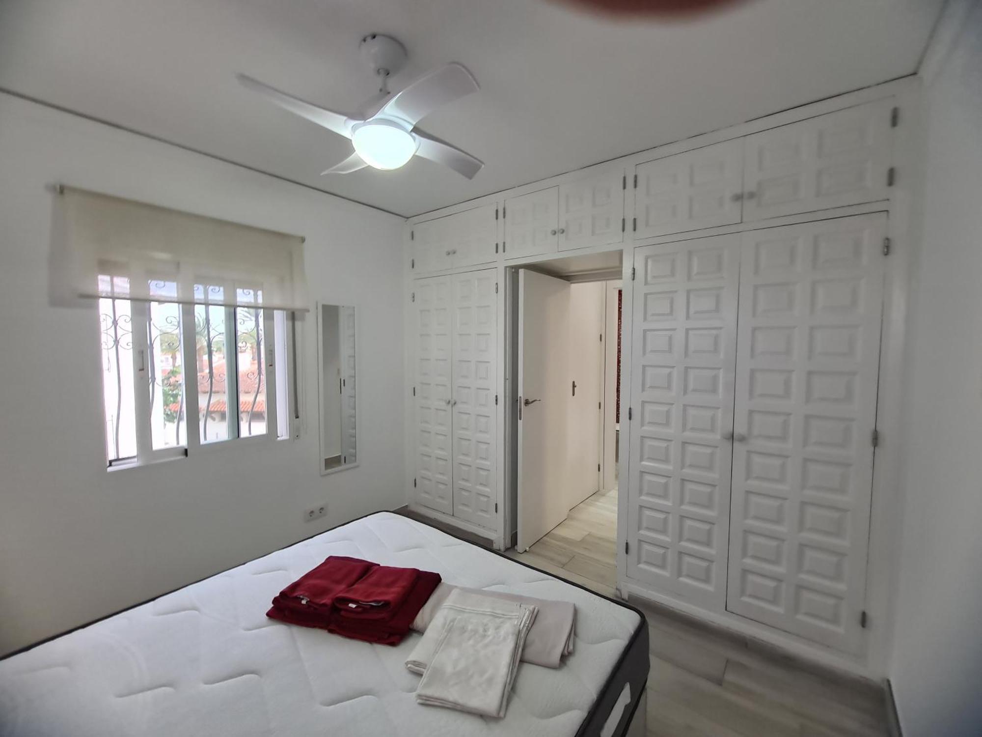 Bonito Apartamento En เดเนีย ภายนอก รูปภาพ